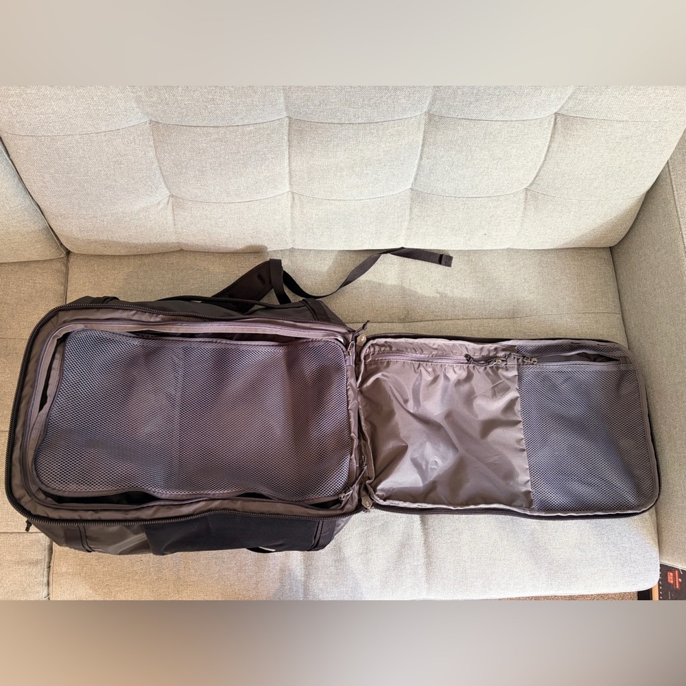 Patagonia Black Hole Mini MLC Pack 30L - Picture 4 of 4